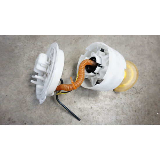 2004 2005 B6 Audi S4 In Tank Fuel Pump Assembly 8E0906087R