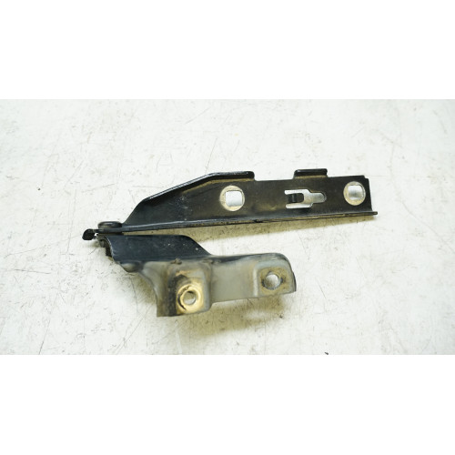 2009-2016 AUDI A4 LEFT Hood Hinge Bracket 8K0823301D