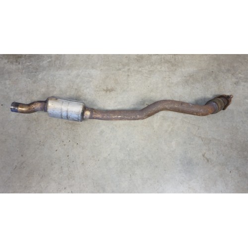 2009 2010 2011 2012 Audi Q5 A4 A5 3.2L V6 Left Downpipe Resonator