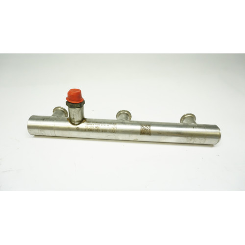 2009-2011 Audi A6 Supercharger Fuel Injector Rail RIGHT 06E130090F