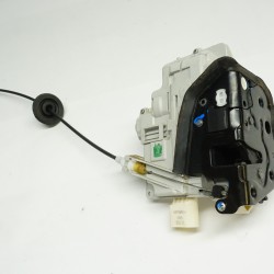 06-08 AUDI A4 Avant - Passenger Door Lock Actuator Right Front 8E1 837 016 AB