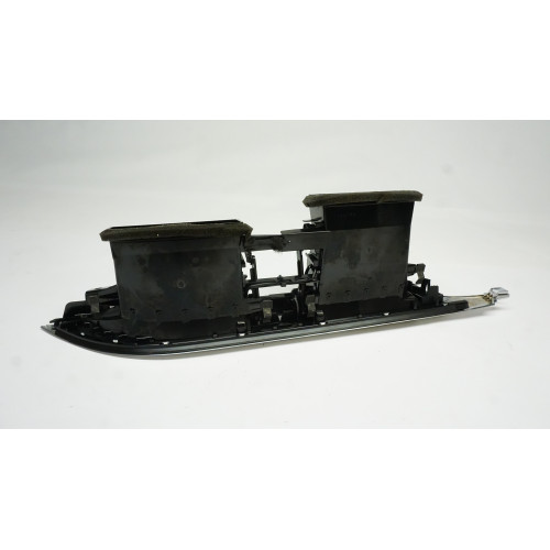 2012-2015 AUDI A7 - DASH HVAC AIR VENT CENTER 4G1820951F