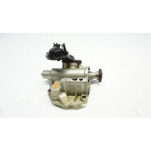 2016-2018 AUDI A6 2.0T Engine Oil Pump 06H115105GD