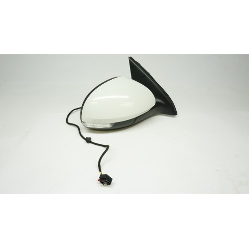 2009-2017 Volkswagen Tiguan Driver Door Mirror Assembly Right