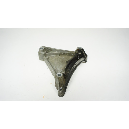 Audi A6 3.2L V6 Air Conditioning Compressor Bracket 06E260835C