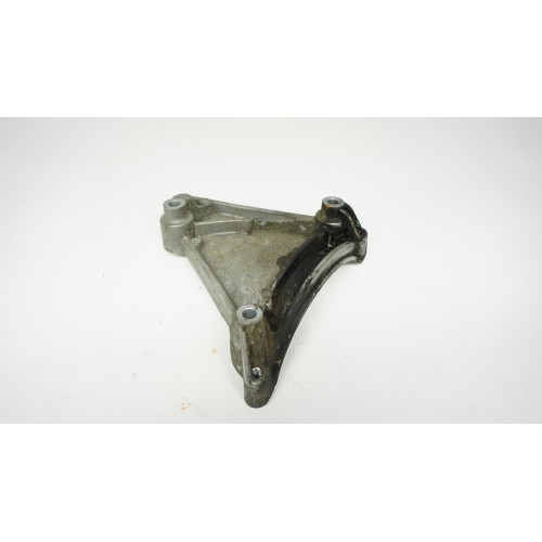 Audi A6 3.2L V6 Air Conditioning Compressor Bracket 06E260835C