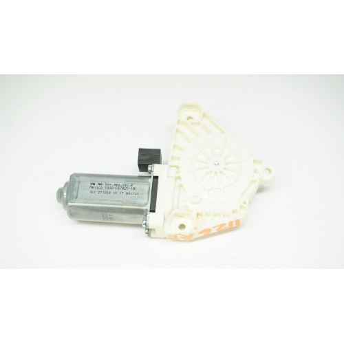 2017-2021 Volkswagen Tiguan Passenger Front Window Regulator Motor Right