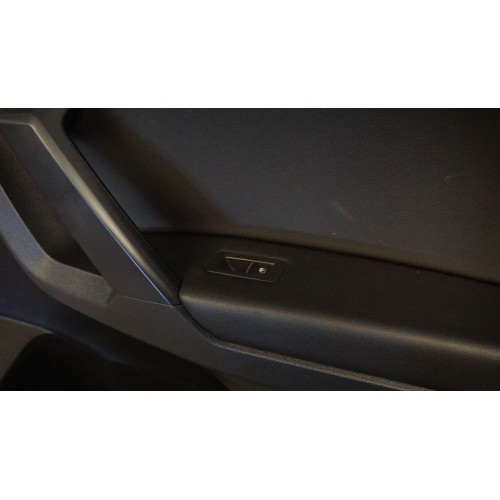 2018-2021 Volkswagen Tiguan Front Door Card Panel Right Passenger 5NN867010E