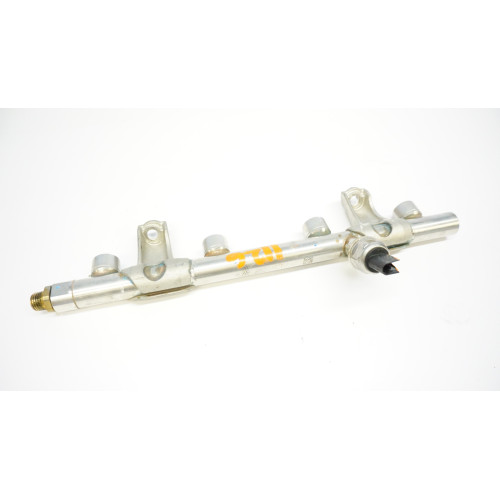 2018-2021 Volkswagen Tiguan Fuel Rail 06L133317L