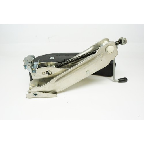 2004-2008 AUDI S4 Roadside Scissor Jack 8E0011031M