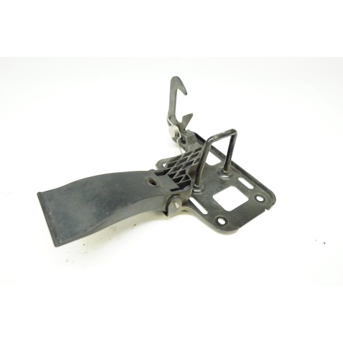 2013 2014 2015 Audi RS5 Hood Safety Catch 8T0823480