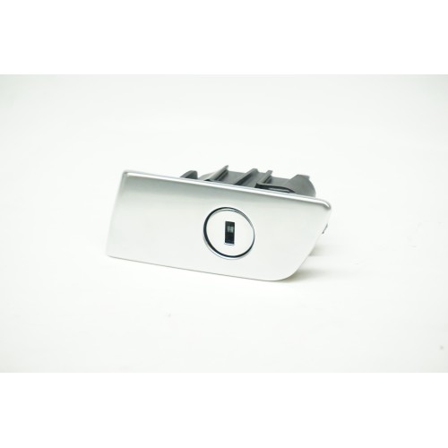 2013-2018 Audi A7 S7 RS7 Glove Box Handle / Latch 8K1857131A