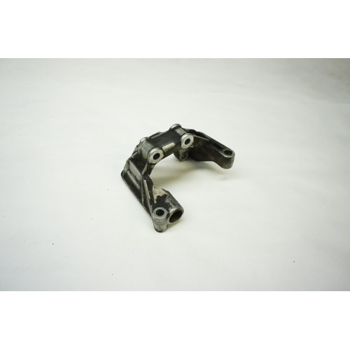 2009-2012 AUDI Q5 V6 Power Steering Pump Bracket 06E145393E