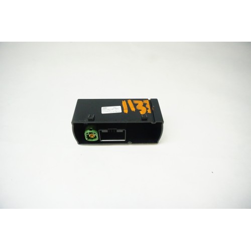 2015 2016 AUDI 8V A3 Multi Media Interface iPod Connector 8V0035736