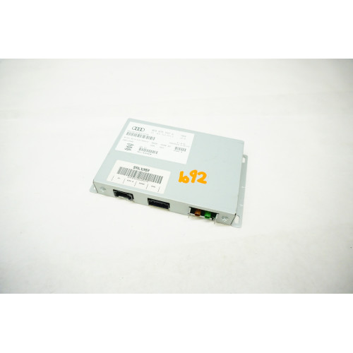 8V AUDI A3 Driver Seat Belt Buckle Receiver Left Front 8V0857755G