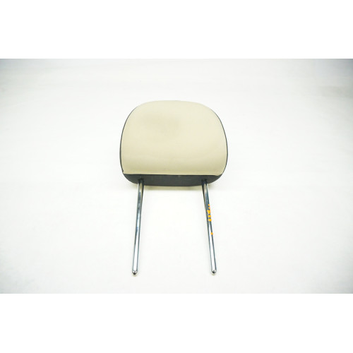 2018 Volkswagen Beetle Drivers Seat Headrest 5C5881901