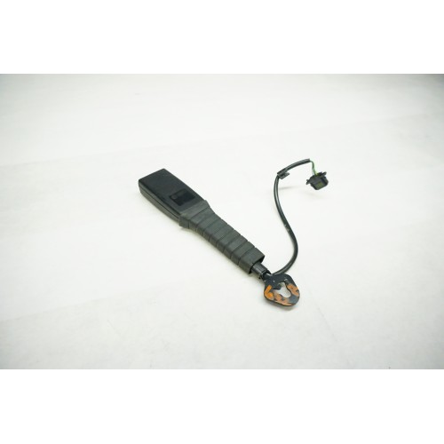 8K AUDI A4 A5 S4 S5 - RIGHT Front Seat Belt Receiver Buckle - BLACK 8K0857756C