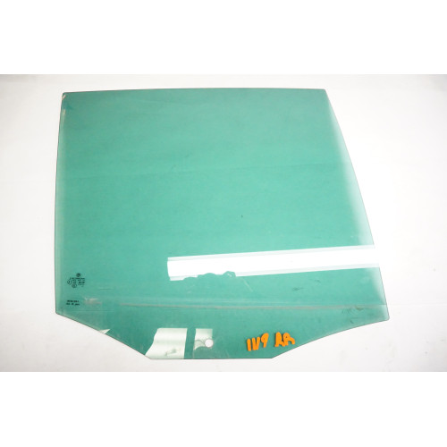 2009-2017 VOLKSWAGEN TIGUAN - RIGHT REAR Door Window Glass 5N0845026A