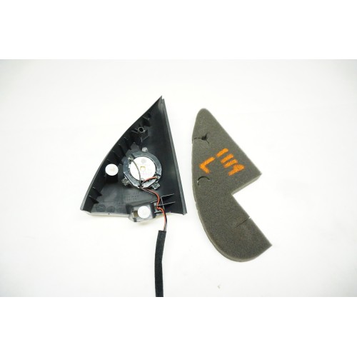 Volkswagen Tiguan - FRONT DOOR Tweeter Speaker Cover - Left 09-17