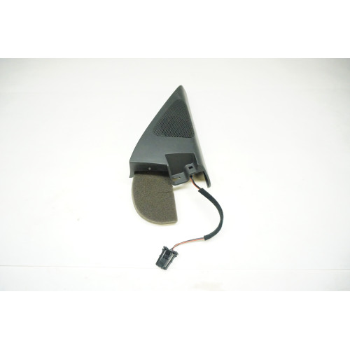 Volkswagen Tiguan - FRONT DOOR Tweeter Speaker Cover - RIGHT 09-17