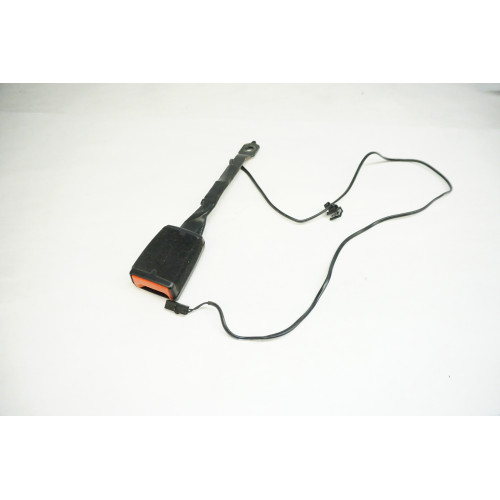 2014-2017 Volkswagen Tiguan Driver Seat Belt Buckle Receiver Left Front