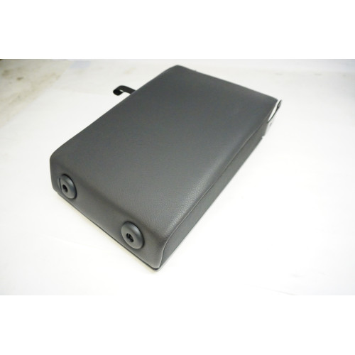 2016 2017 Volkswagen Tiguan Rear Seat Arm Rest Console 5M0886327T