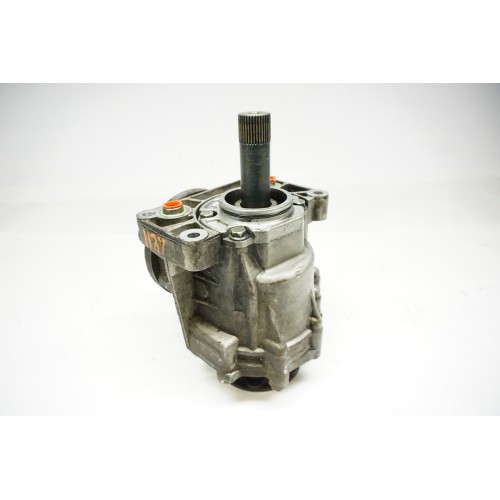 2000-2006 AUDI TT QUATTRO - Transmission Angle Gear Transfer Case 02M409053Q