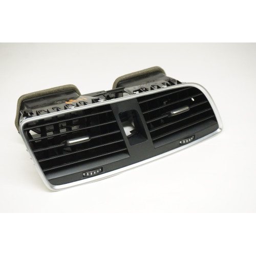 2015-2018 AUDI Q3 Center Dash Air Vent 8U1820951B