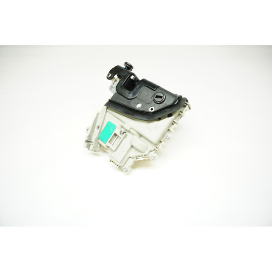 2015-2018 Audi Q3 REAR LEFT Door Lock Latch Actuator 8K0839015D