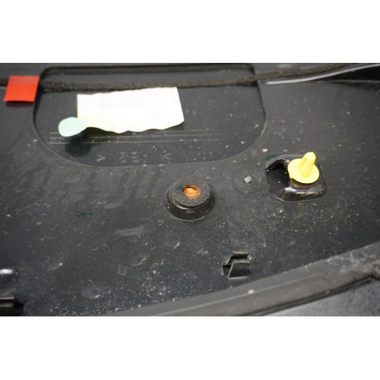 2015-2018 AUDI Q3 Trunk Lid Rear Spoiler and Brake Light 8U0827933 LX7R