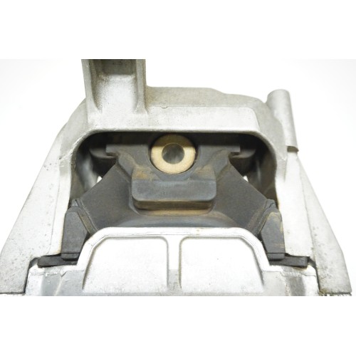 2015-2018 AUDI Q3 Engine Dampener Mount 5N0199262K