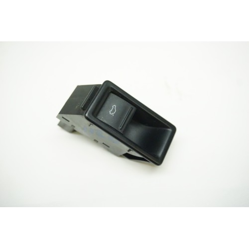 2011-2018 VOLKSWAGEN JETTA TRUNK LID RELEASE SWITCH 5C6959831