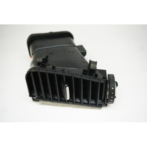 2012-2019 Volkswagen Beetle Center Right Heat AC Dash Vent 5C1819728