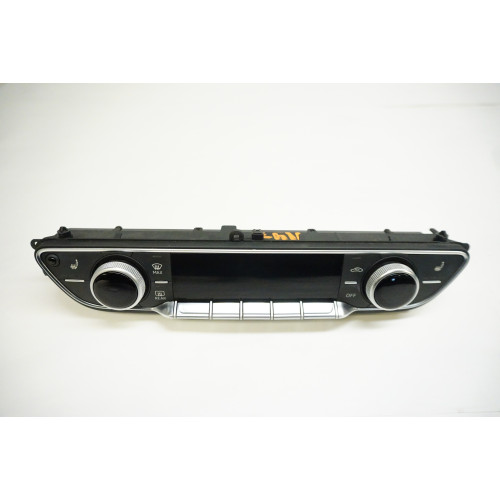 2017-2019 Audi A4 S4 - Heater / Air Conditioning Control Unit 8W0820043T OEM