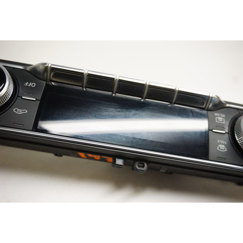 2017-2019 Audi A4 S4 - Heater / Air Conditioning Control Unit 8W0820043T OEM