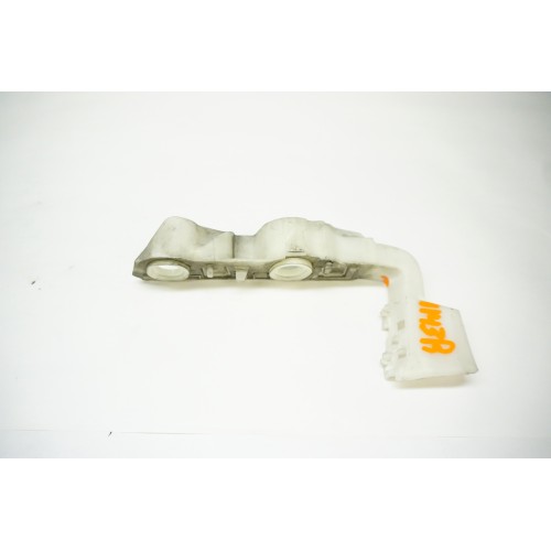 2017-2019 Audi A4 Front Bumper Fender Bracket RIGHT 8W0807284