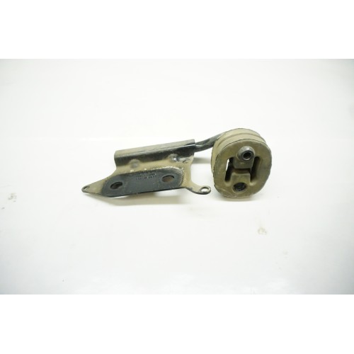 2018 - 2020 AUDI Q5 Center Exhaust Resonator Hanger 80A253144E GENUINE