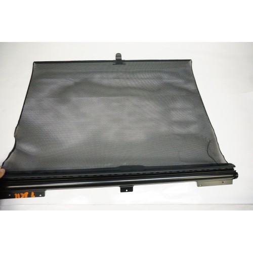 2007-2015 AUDI Q7 REAR DOOR PRIVACY WINDOW SUN SHADE DRIVER LEFT 4L0861333