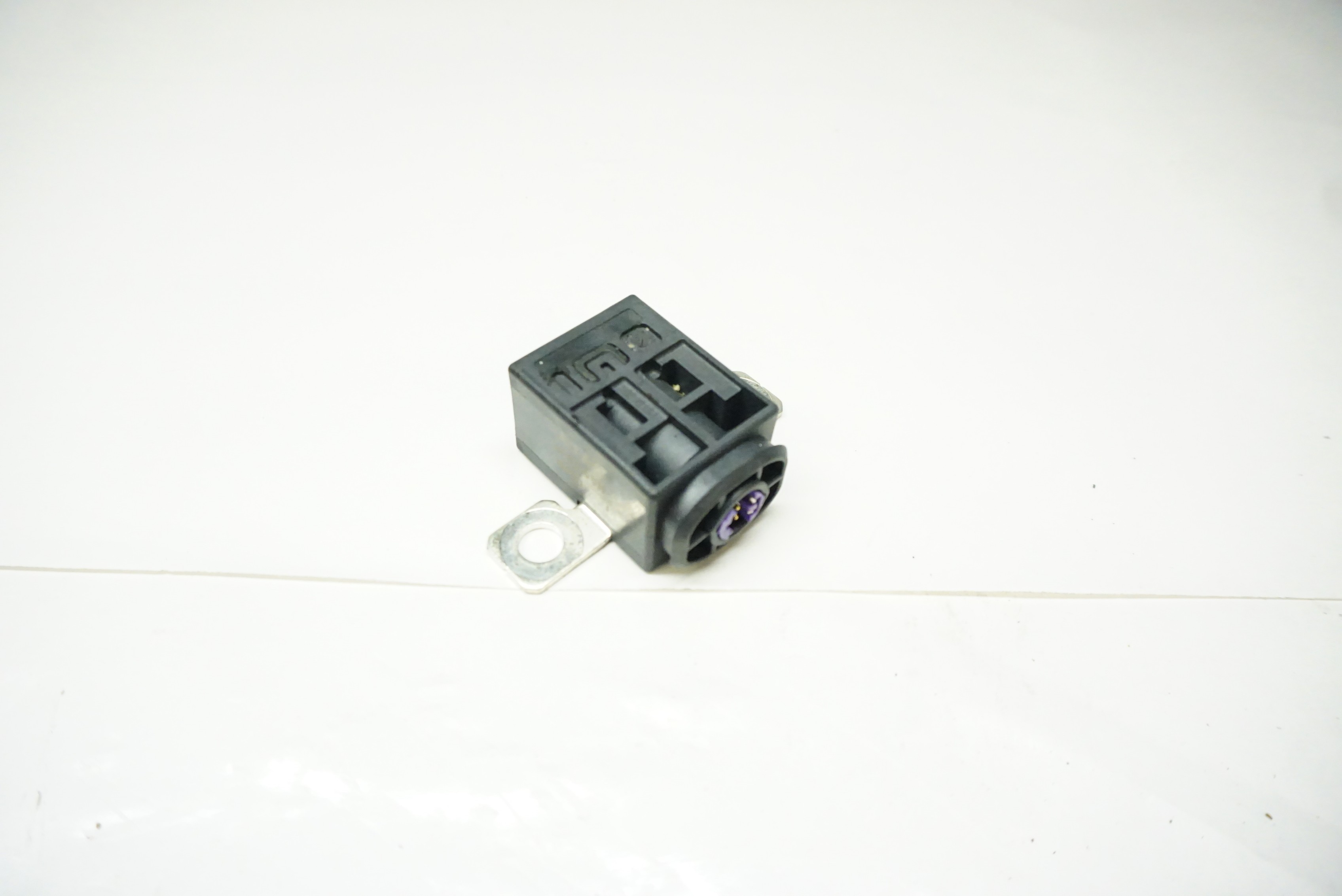 2007-2015 AUDI Q7 Battery Cut Off Fuse OEM 4F0-915-519