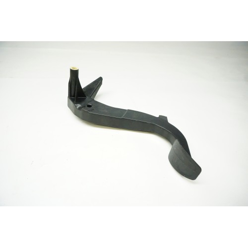 2013-2017 AUDI S5 S4 Manual Clutch Pedal 8K1721316B OEM