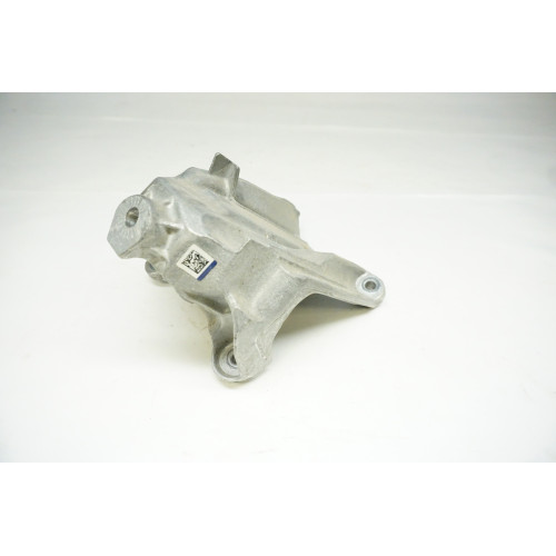 18-20 AUDI Q5 2.0T- LEFT Engine Mount Bracket 80A199307D