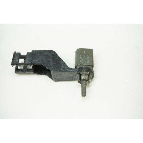 18-20 AUDI Q5 Ambient Tempurature Sensor  8Z0820535A