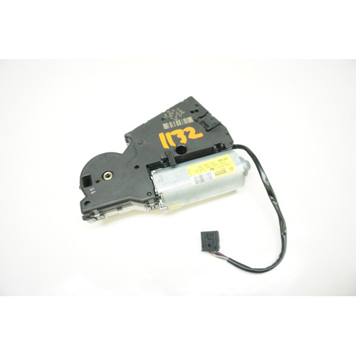 2010-2014 Volkswagen Golf GTI Sunroof Motor 1K0959591