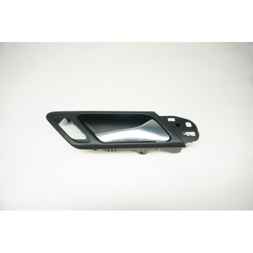 2010-2014 Volkswagen Golf Passenger Door Handle Front Right 5K0837113