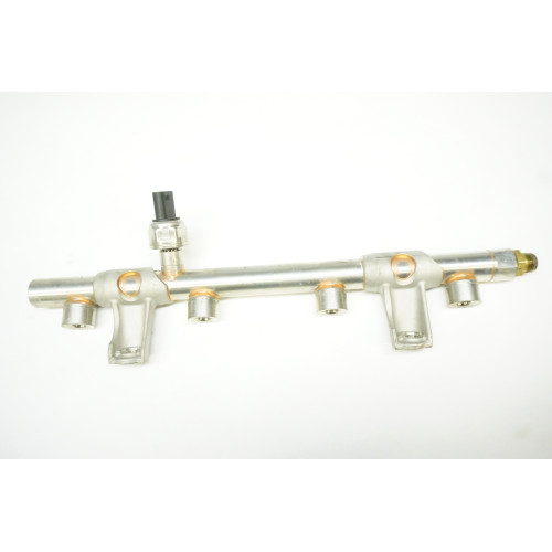 2018-2020 AUDI Q5 2.0T Fuel Rail 06L133317N