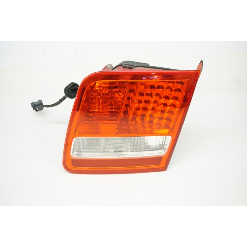 2004-2007 AUDI A8 Trunk Mounted Passenger Brake Light / Tail Light 4E0945094K