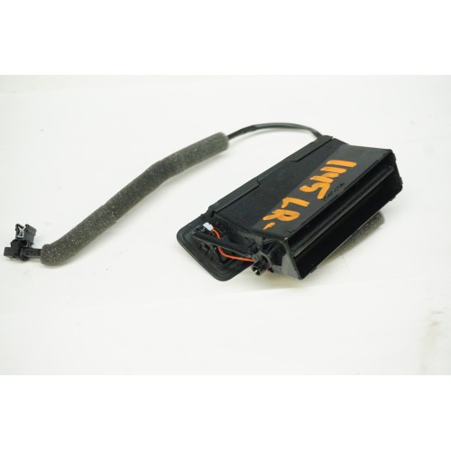 D3 Audi A8 Driver Side Rear B Pillar Vent Left 4E0819703C