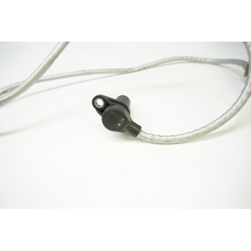 2004-2006 AUDI A8 Engine Crankshaft Position Sensor 4.2L V8 077905381J OEM