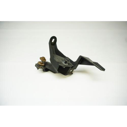 2011-2015 Audi TT Right Headlight Bracket Mount 8J0806540A