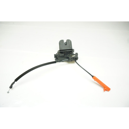 2007 2008 2009 Audi Q7 Trunk Lid Latch Lock 8P4827505C